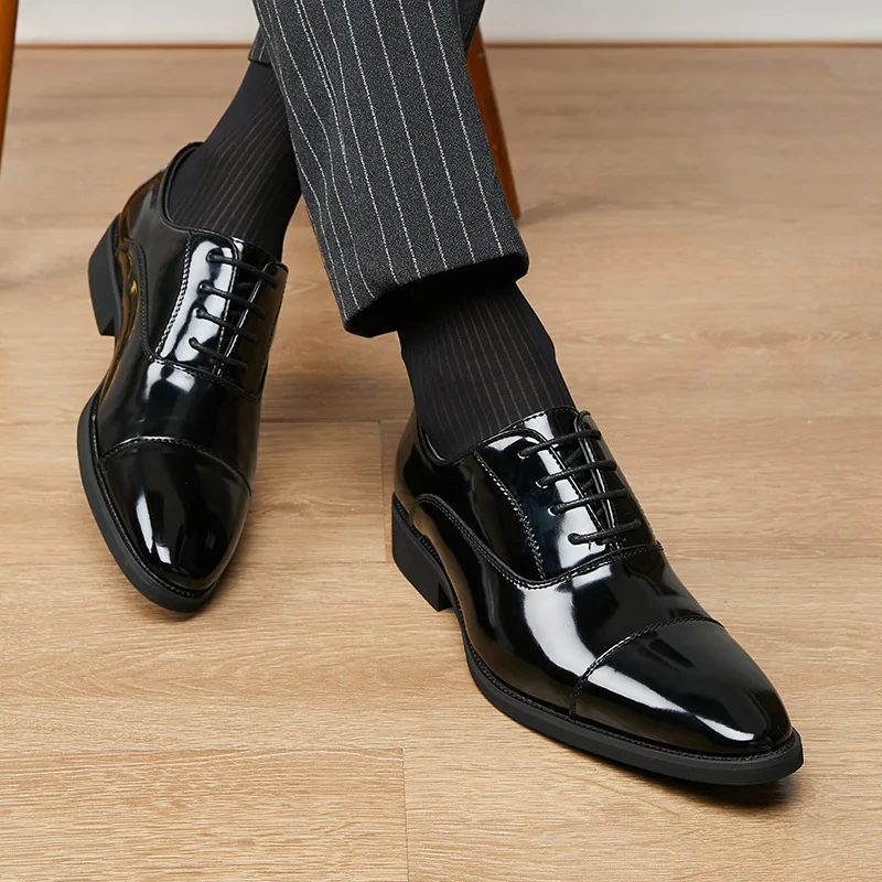 עור אמיתי נעלי גברים חדשים, קיץ, סתיו, עור פטנטים המשותף לשלוש אוקספורד נעליים מחודדות עסק רשמי נעלי עור